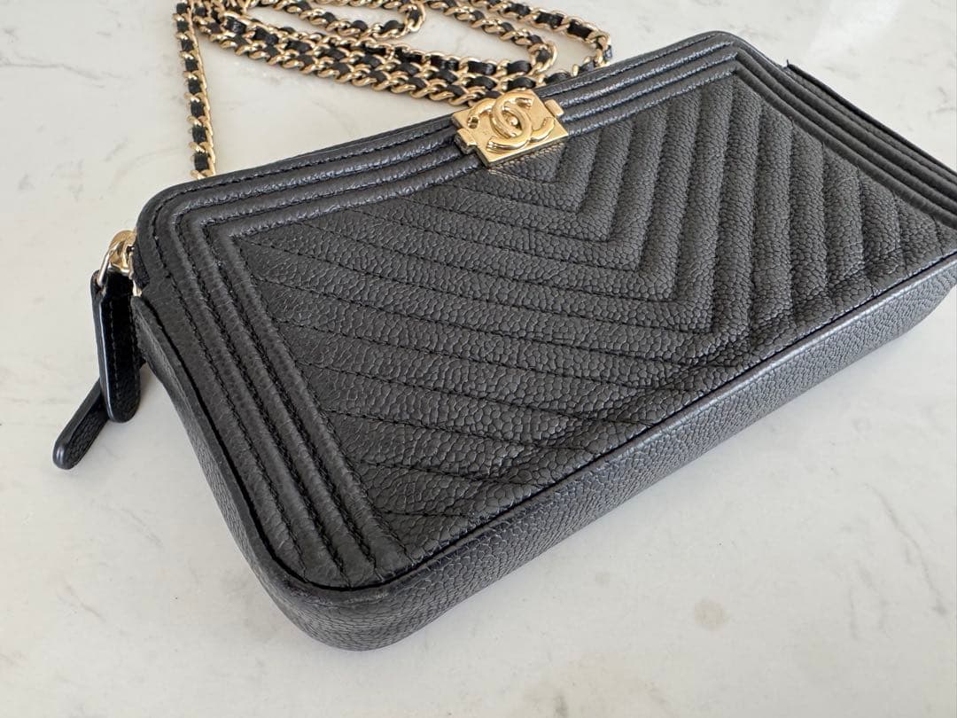 CHANEL✴︎BOY✴︎チェーンウォレット✴︎キャビアスキン ✴︎ブラック✴︎美品