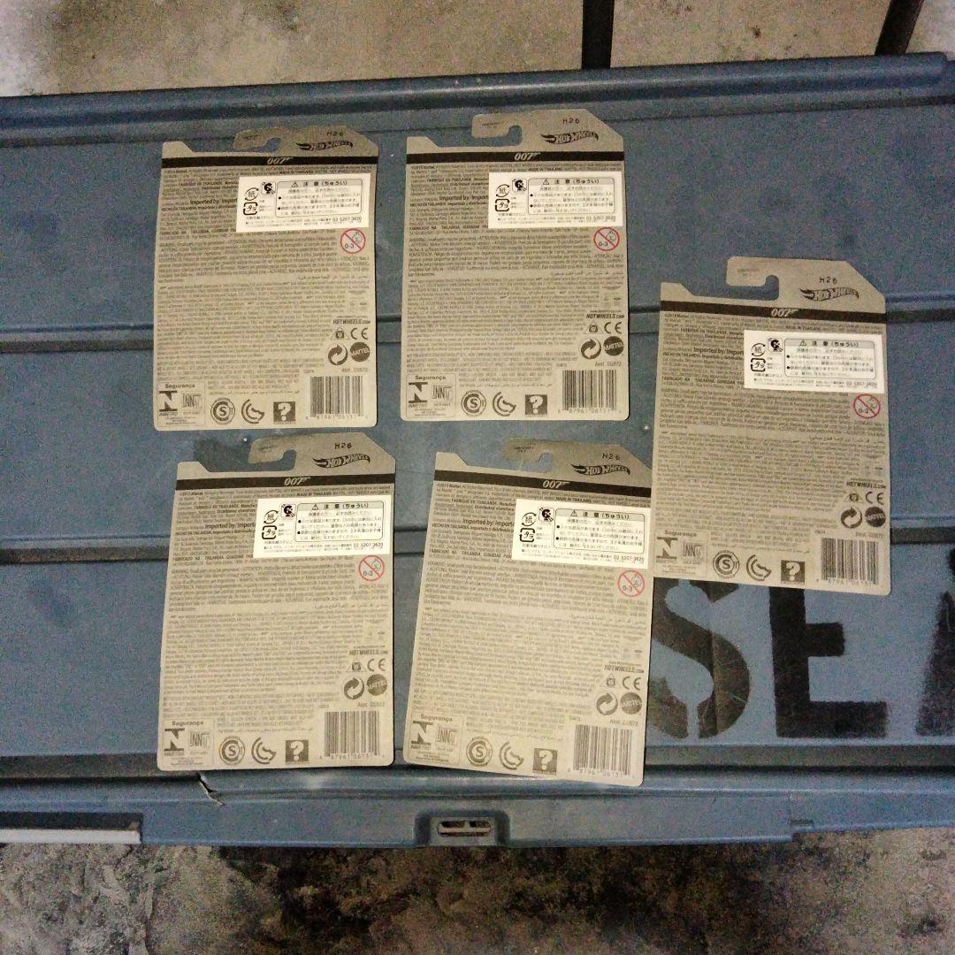 007　歴代5台セット　ホットウィール　ミニカー　ジェームズボンド　未開封品