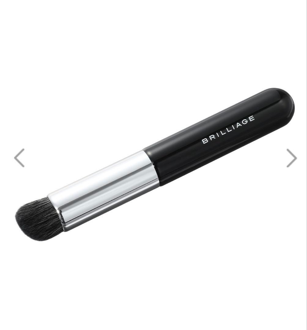 BRILLIAGE カモフラージュコンシーラーチーク＆ワイドフィンガーブラシ