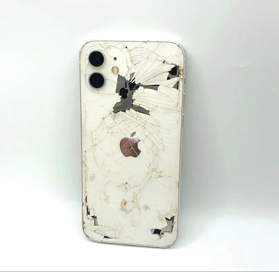 iPhone12ホワイト64G ジャンク品 - メルカリ