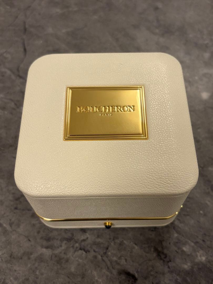 ブシュロン キャトル ラディアント リング ハーフ