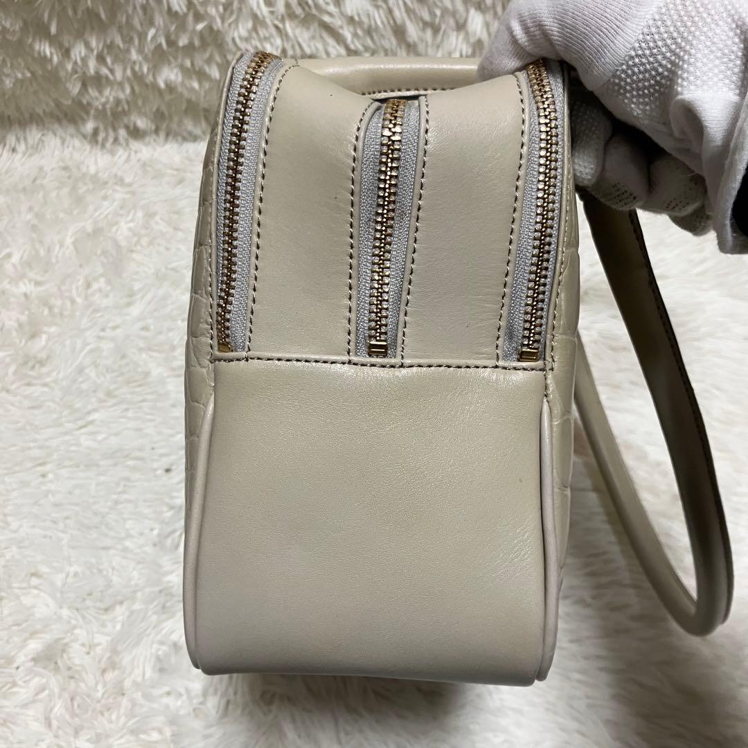 ロベルタディカメリーノ ショルダーバッグ 型押し レザー シャンハイコッコ