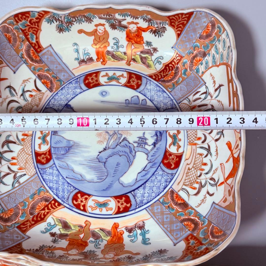 古伊万里 色絵風景画人物図三ツ鉢揃 二重四ツ足高台 四角鉢 珍品 古