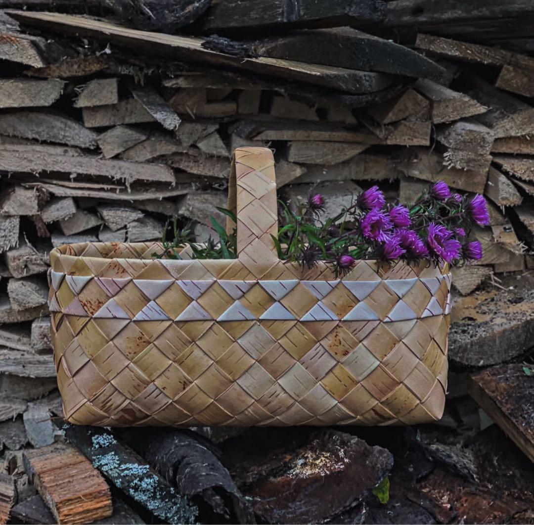 希少な白樺かご！1点のみ　ロシアSvetlana作　白樺のかご 希少な白樺かご！1点のみ ロシアSvetlana作 白樺のかご