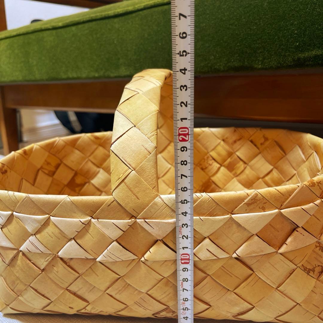 希少な白樺かご！1点のみ ロシアSvetlana作 白樺のかご - メルカリ