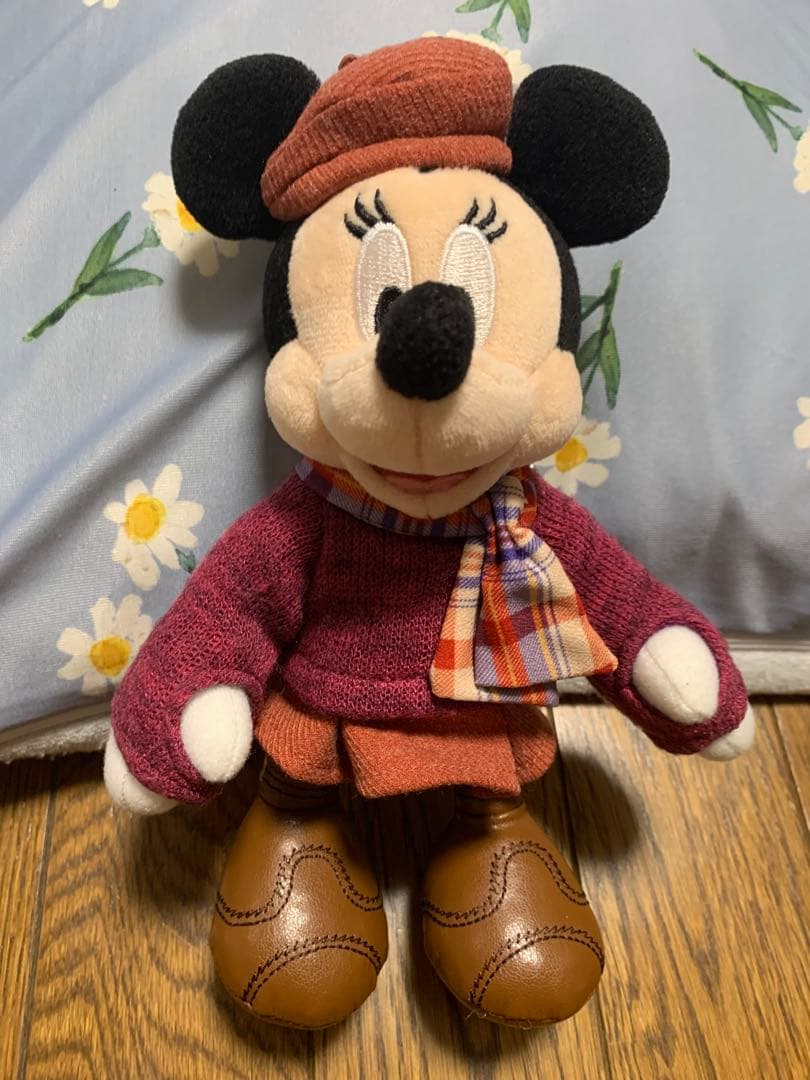 ディズニーランド ミニーのスタイルスタジオ 秋 ぬいぐるみバッジ