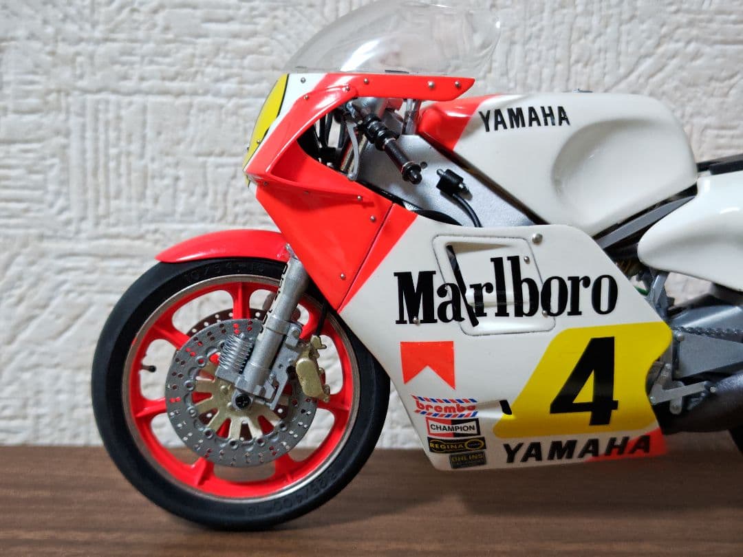 タミヤ 1/12 ヤマハ YZR500 ケニーロバーツ 完成品