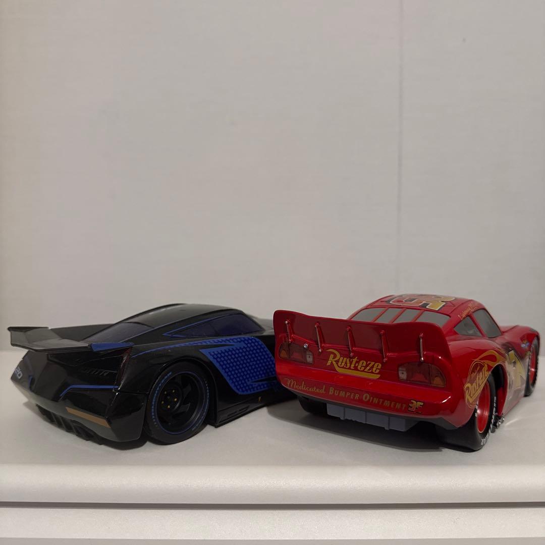 9/5マックィーンデイ限定！！カーズ　1/24 2台セット