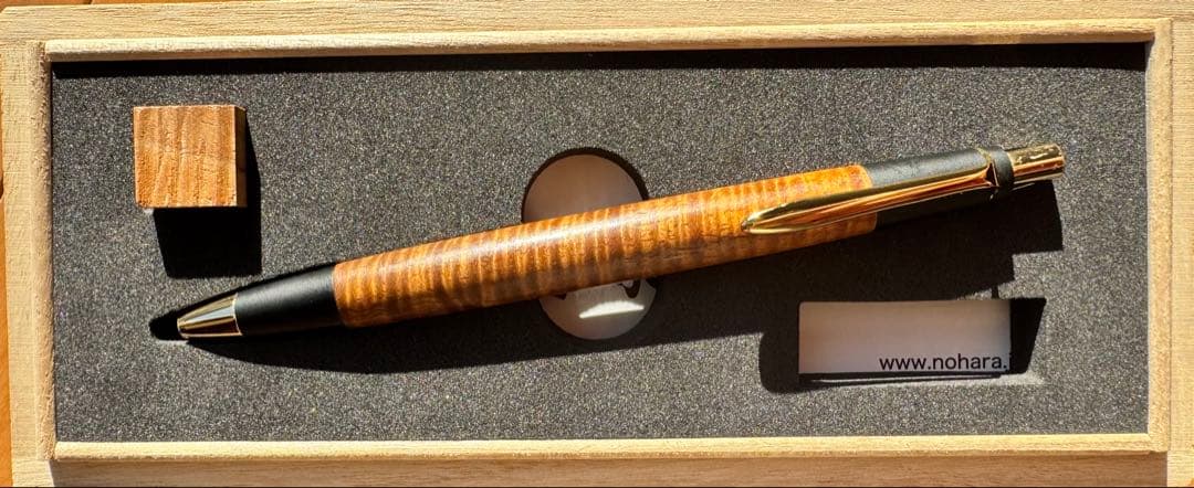 野原工芸ハワイアンコアカーリー極上杢　ボールペンスリム ハワイアンコア カーリー杢 椿油仕上げ シャープペンシル0.5ミリ用