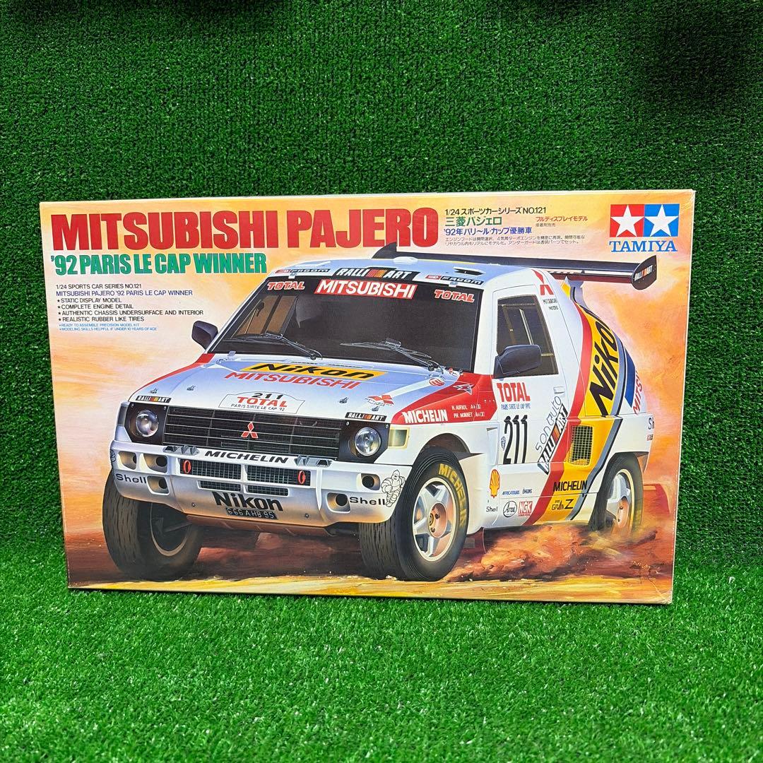 タミヤ1/24 三菱パジェロ92年パリ〜ル・カップ優勝車 プラモデル