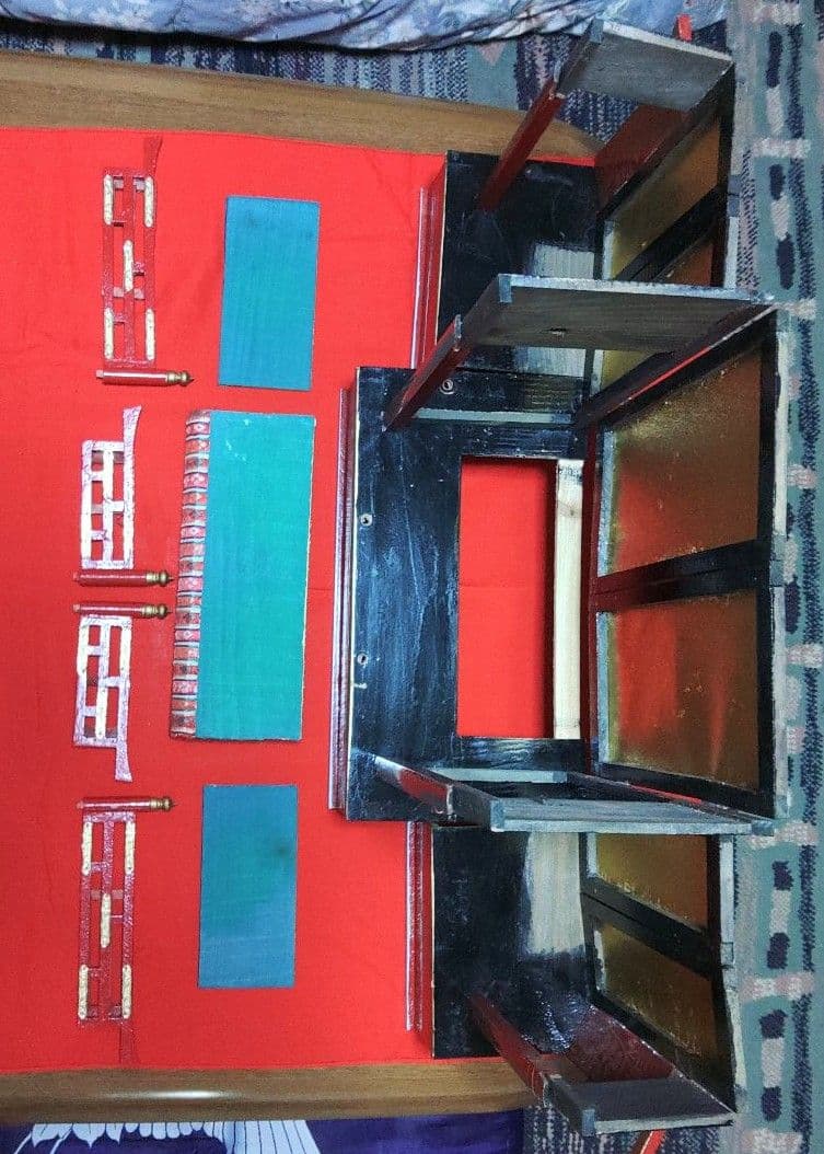 御殿飾り豊寿殿と雛人形、小物のセット