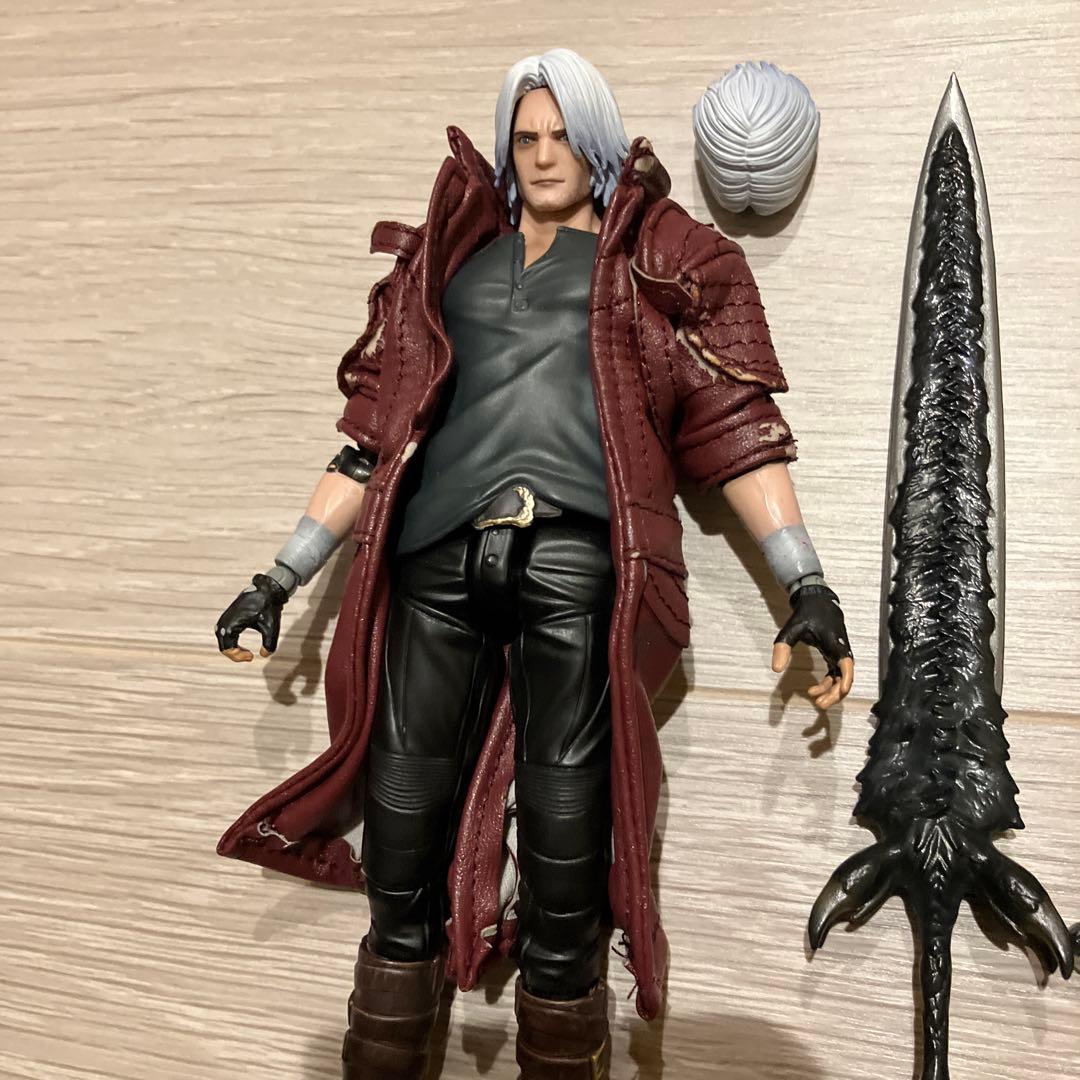 千値練 Devil May Cry 　ネロ　ダンテ　デビルメイクライ　フィギュア