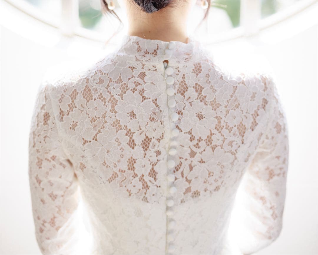 ウェディングドレス　長袖　ハイネック　9号