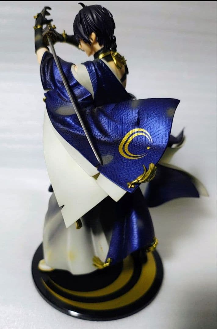 刀剣乱舞 ONLINE 1/8 三日月宗近 真剣必殺Ver. フィギュア - メルカリ