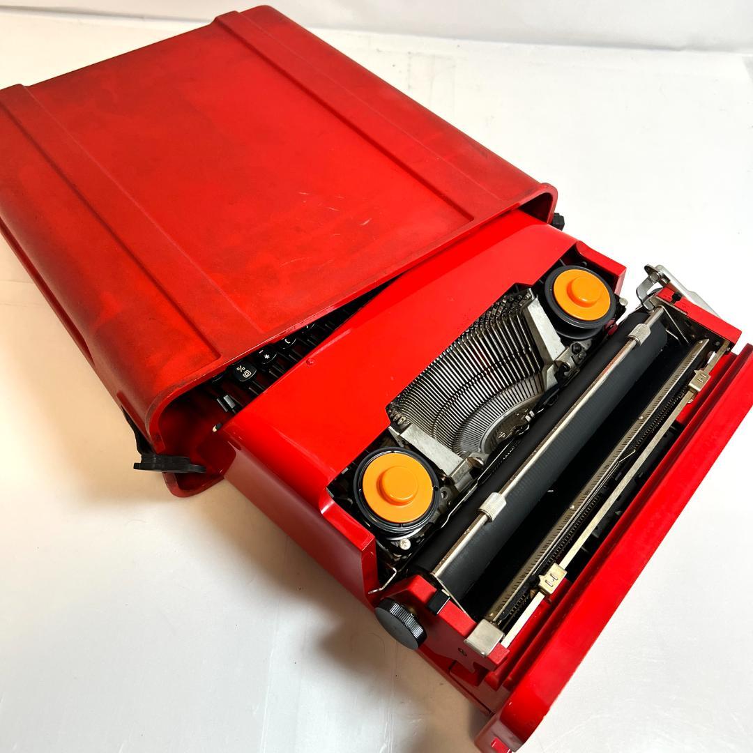 タイプライター オリベッティ バレンタイン、ヴィンテージ、動作良好、スペイン製