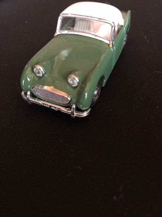 【美品】オースチンヒーレー　ミニカー4台セット