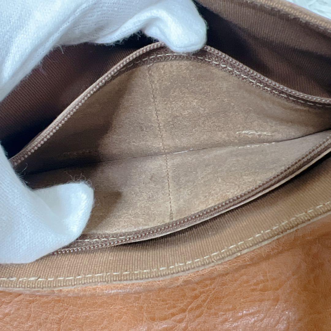 IL BISONTE イルビゾンテ レザー ショルダーウォレット キャメル 本革