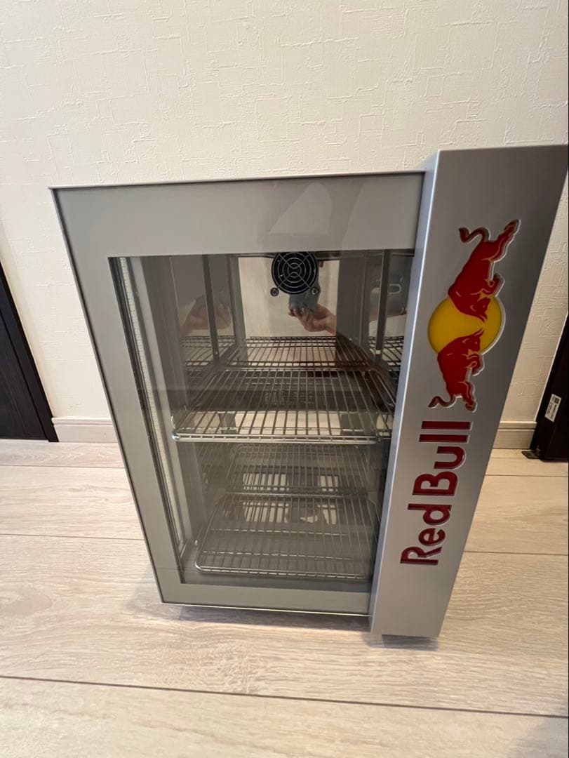 ※送料は購入者負担　Red Bull 冷蔵庫 ガラス扉付き
