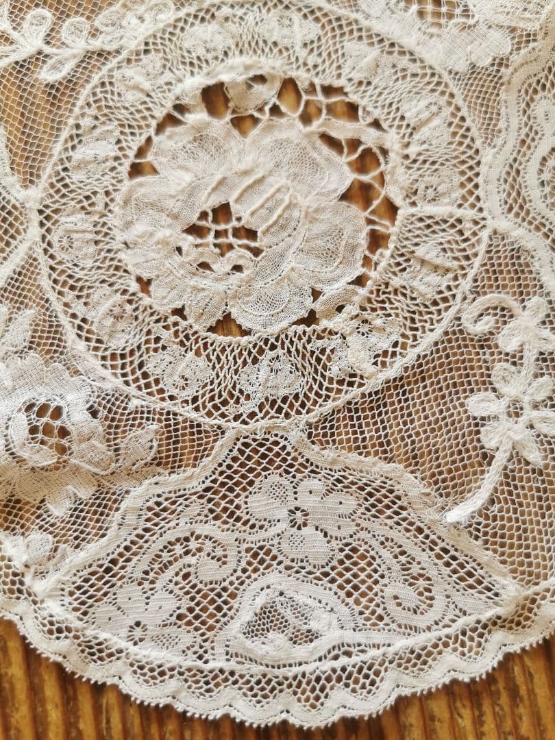 フランスアンティーク ノルマンディーレースドイリー/リネン♪カード付