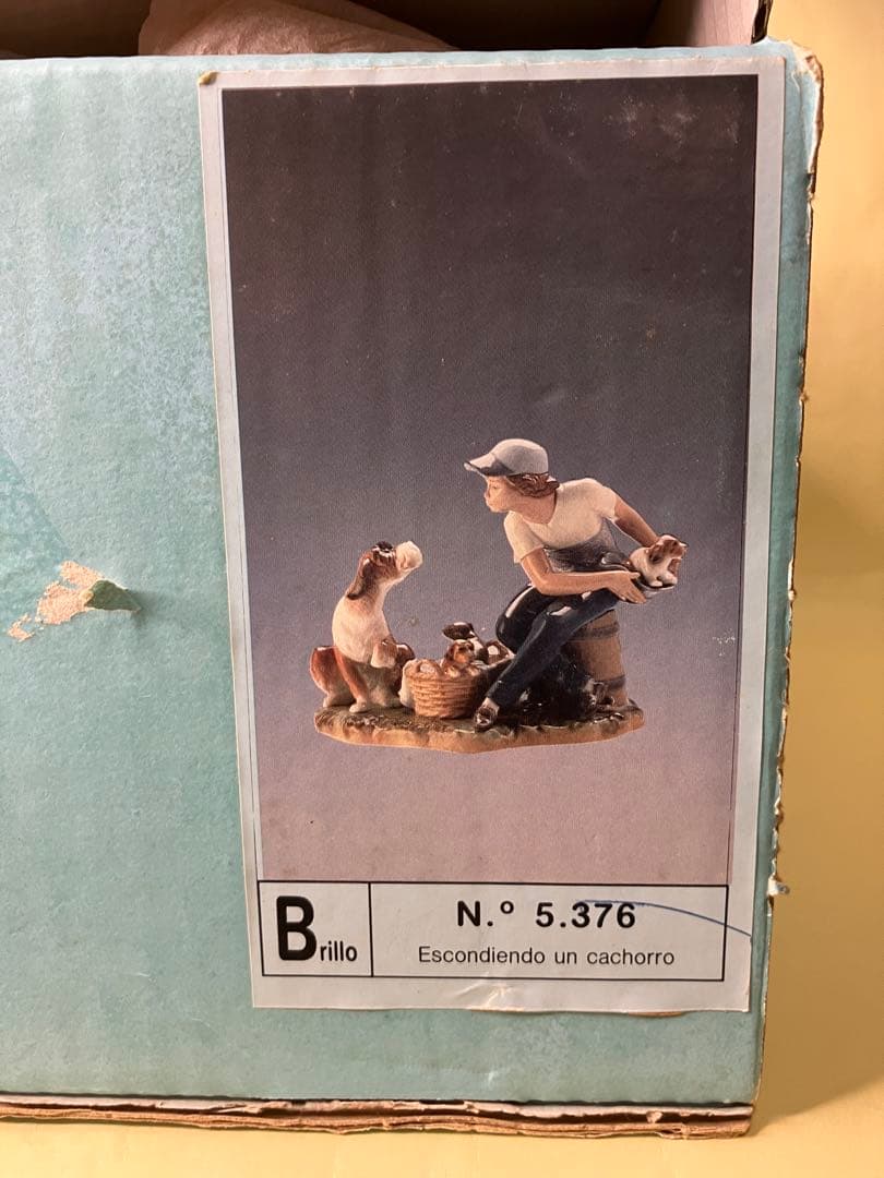 処分値下げ『1985年絶版レア品』リアドロ 犬と少年の陶器像（#5376）