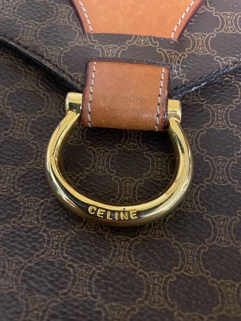 CELINE ブラウンレザーショルダーバッグ