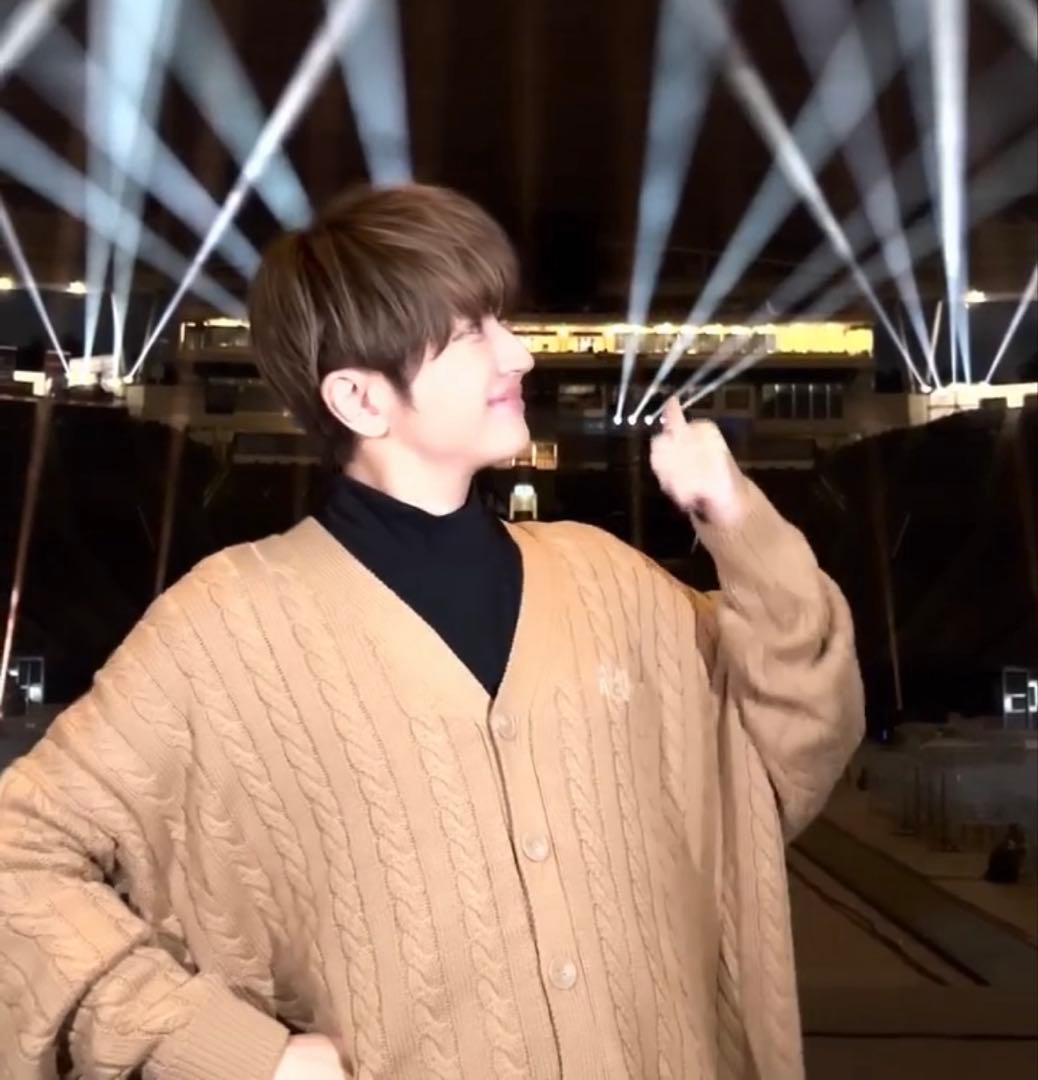 naptime ニットカーディガン 西島隆弘着用 Nissy グッズ ジャケット