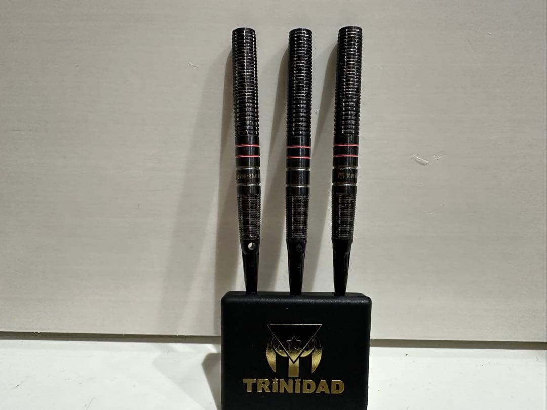 【トリニダード】ヒューゴ ヒューゴ・リョンモデル 2BA