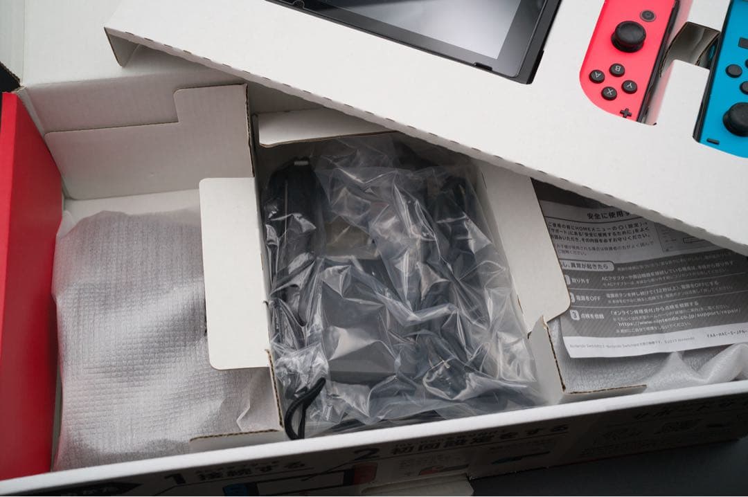 任天堂SWITCH（NINTENDO スイッチ）本体