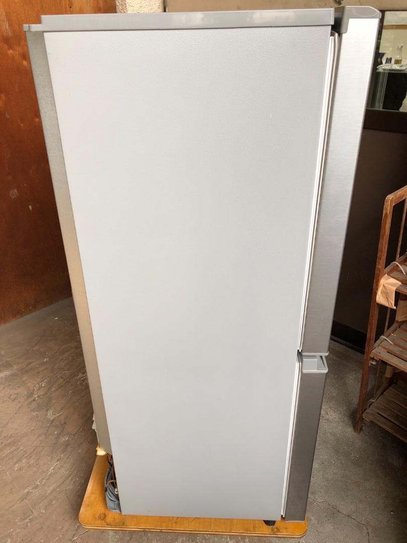 送料無料 アクア 冷蔵庫 2018年製 AQR-13G シルバー 一人暮らし