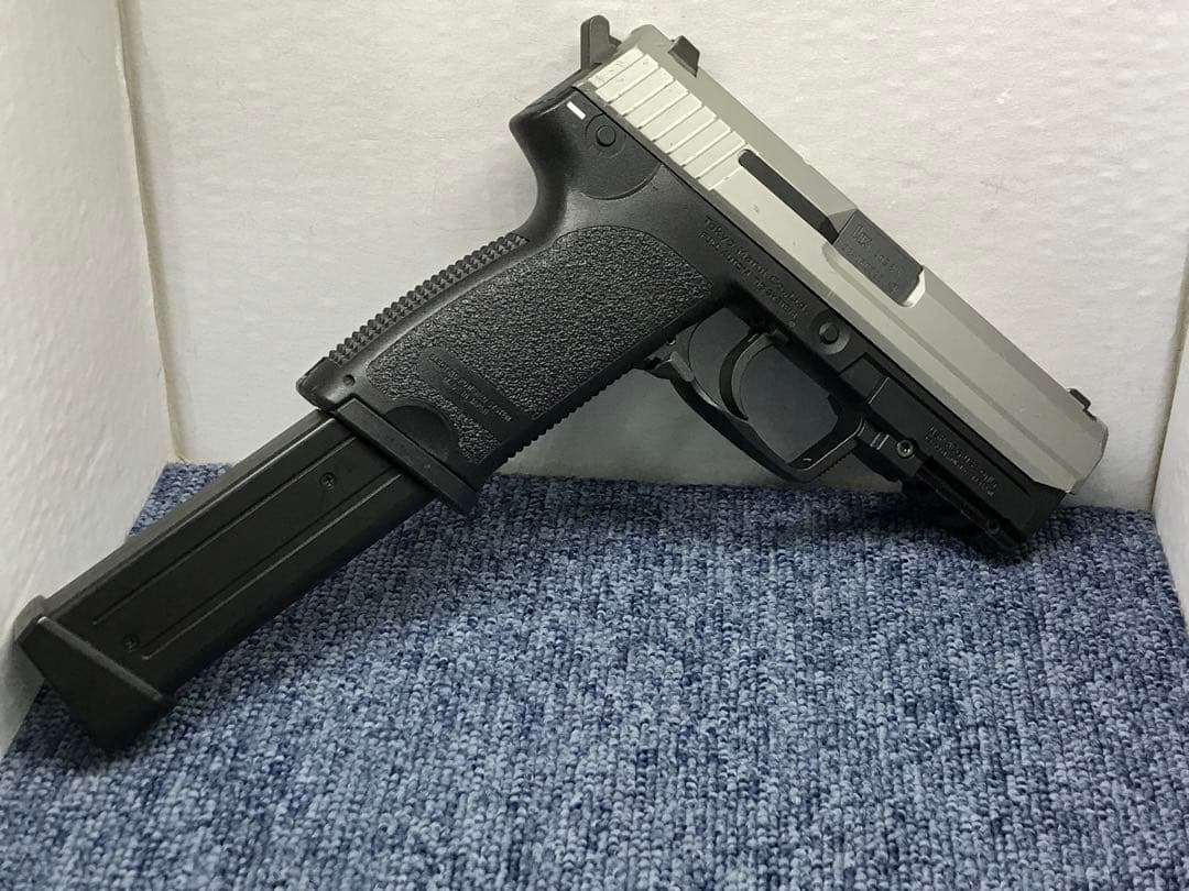 売り切り価格早い者勝　東京マルイ H&K USP 電動ガンロングマガジン付き