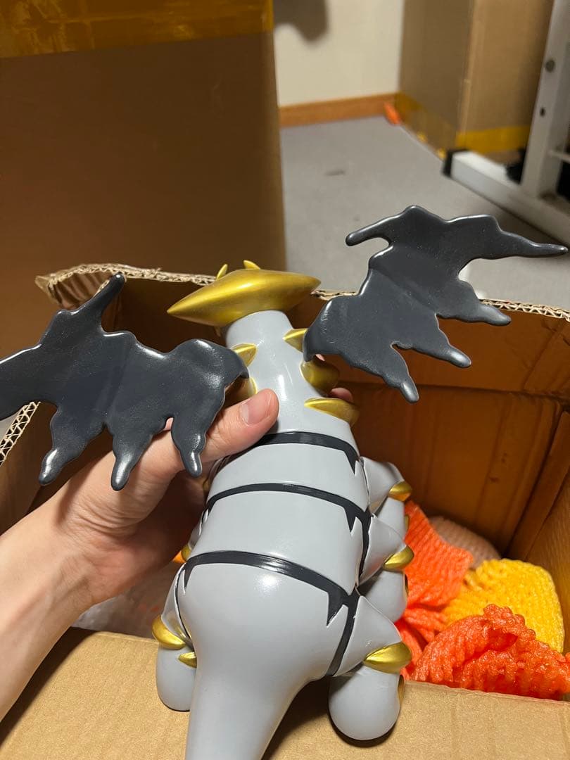 ギラティナ フィギュア 立体