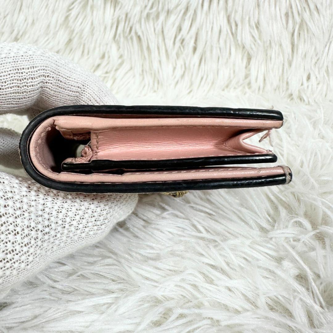 GUCCI グッチ 折財布 シマレザー ピンク GG柄 ゴールド金具 アニマリエ