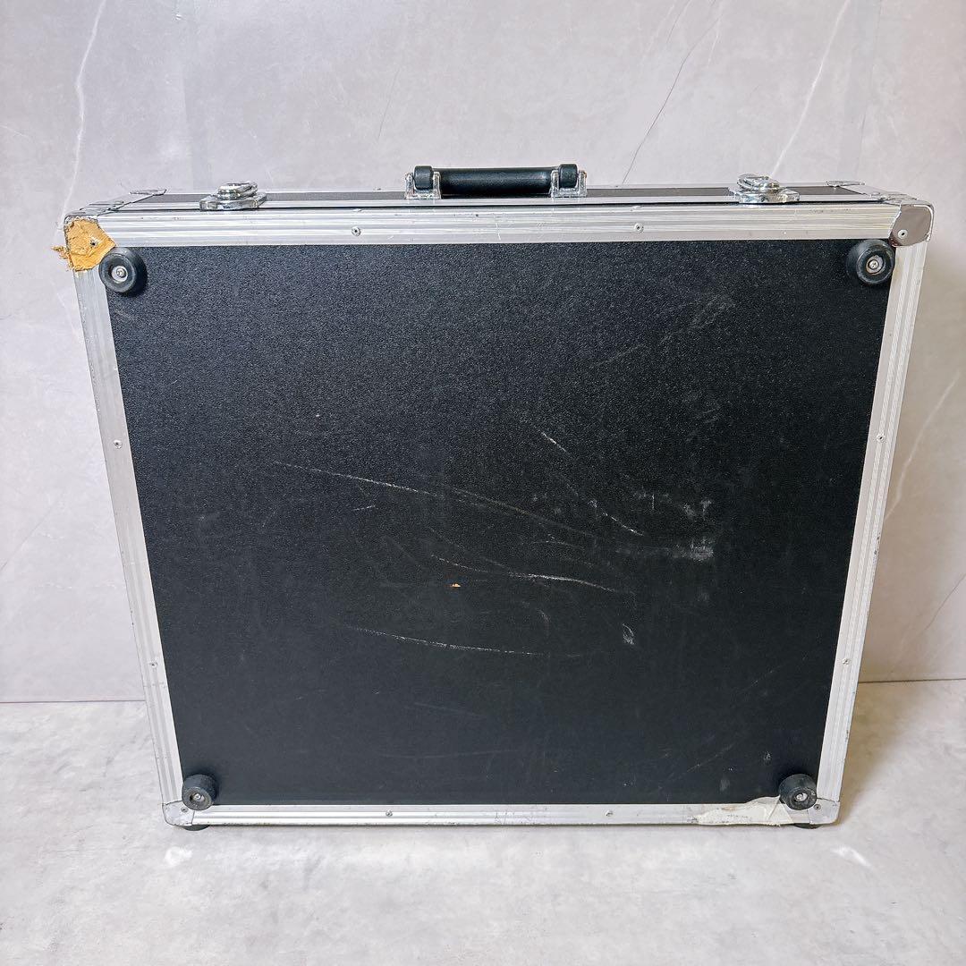 【稼働品】BEHRINGER PMP3000 16chパワードミキサー