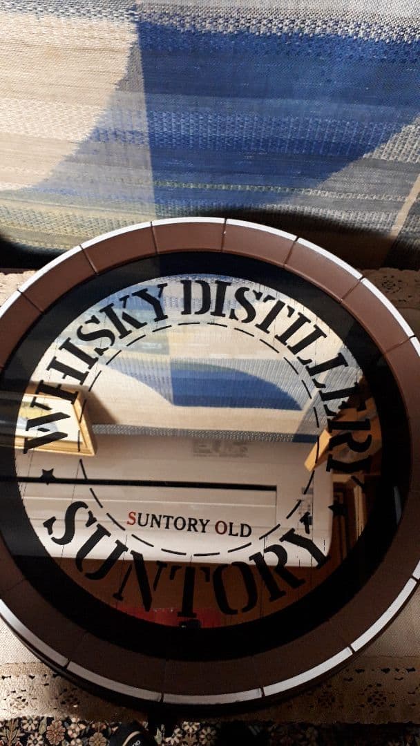 サントリーオールド樽型ミラーケース - メルカリ