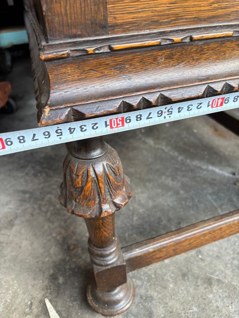 アンティーク 英国クラシック調 彫刻家具 キャビネット サイドボード