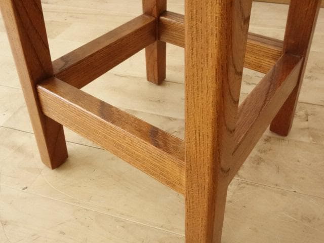 北海道手作り家具　ケヤキ（欅）材　スツールD　座面一枚板