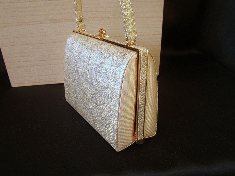 新古品 訪問着・礼装用 帯地 草履・バッグ セット Zs1002チョコ