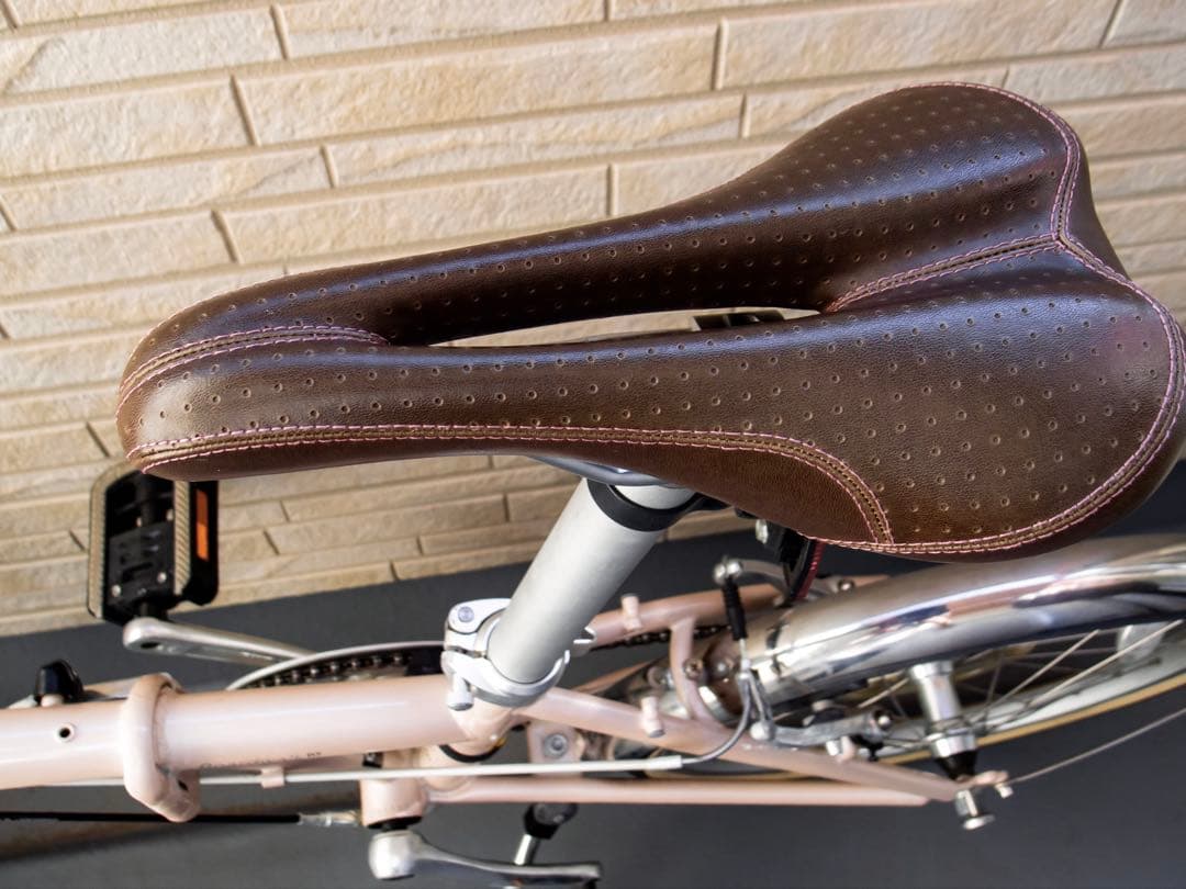 【DAHON】カスタム品 折りたたみ自転車 Boardwalk D7 ミニベロ