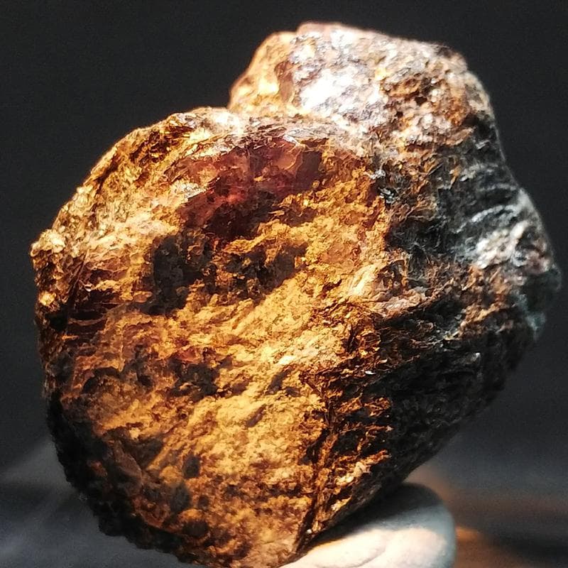 256 アレキサンドライト 六輪座双晶 原石 結晶 ジンバブエ産