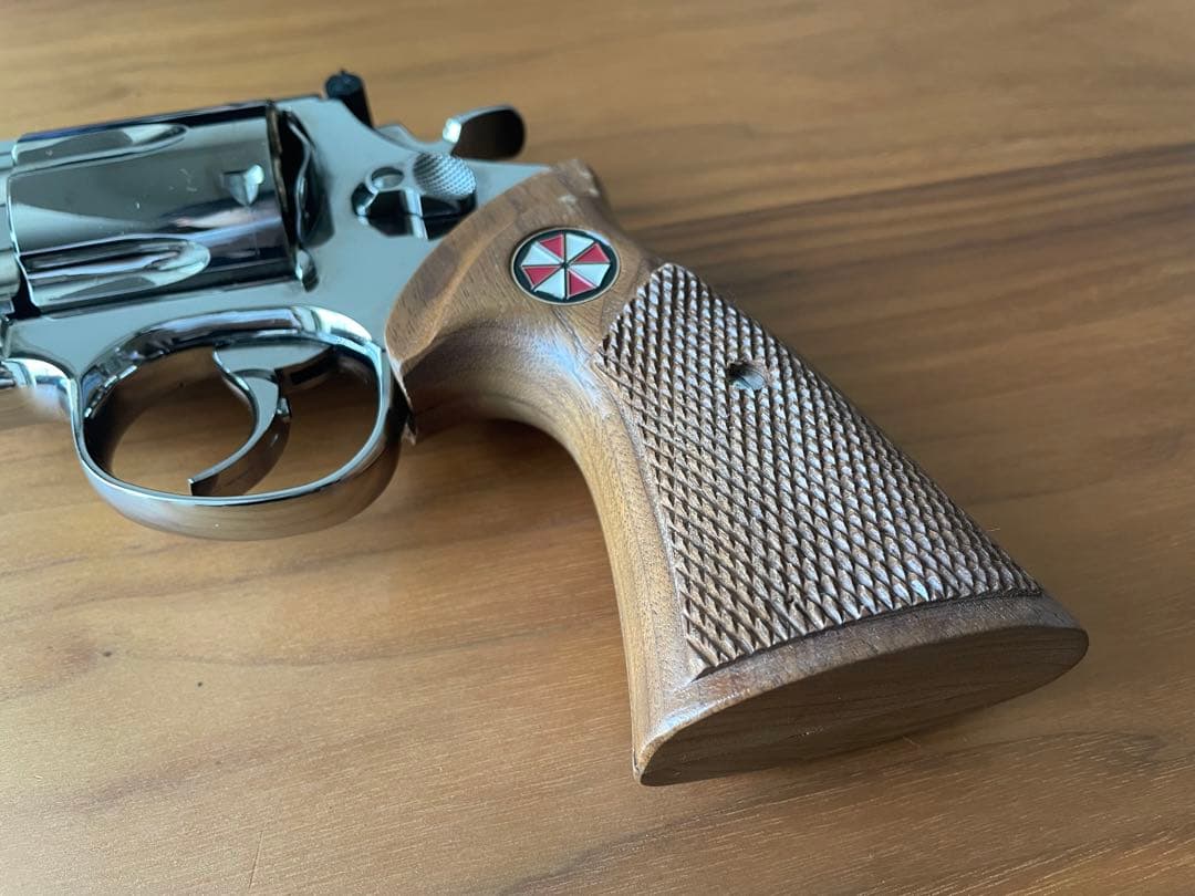 アンブレラマグナム リボルバー タナカ 8インチ バイオハザード 限定品