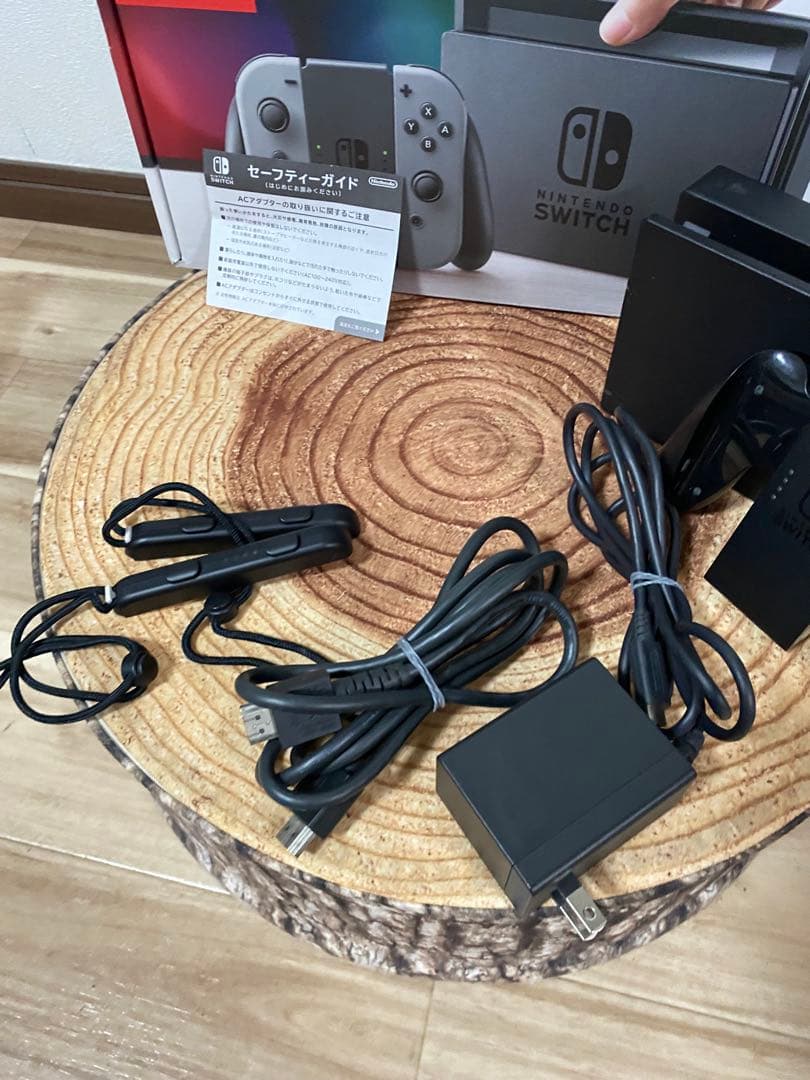 Nintendo Switch ニンテンドースイッチ本体　グレー⑤