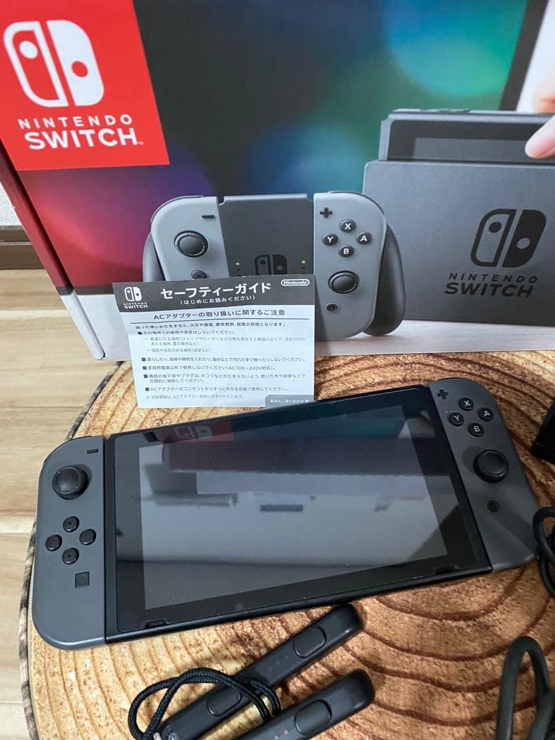 Nintendo Switch ニンテンドースイッチ本体　グレー⑤