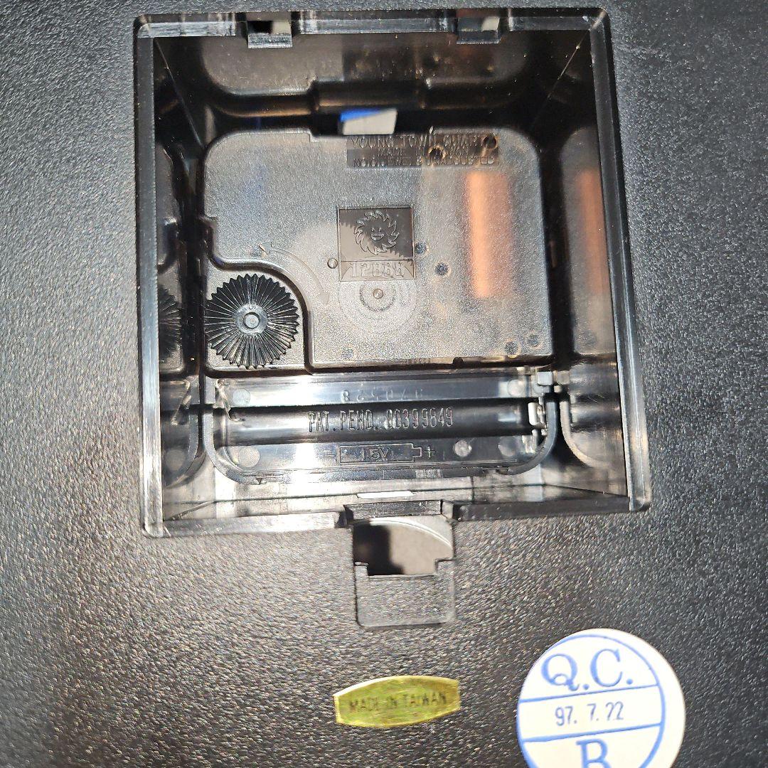 【エコメルカリ便発送】 当時物 レトロ ハローキティ からくり時計 掛け時計