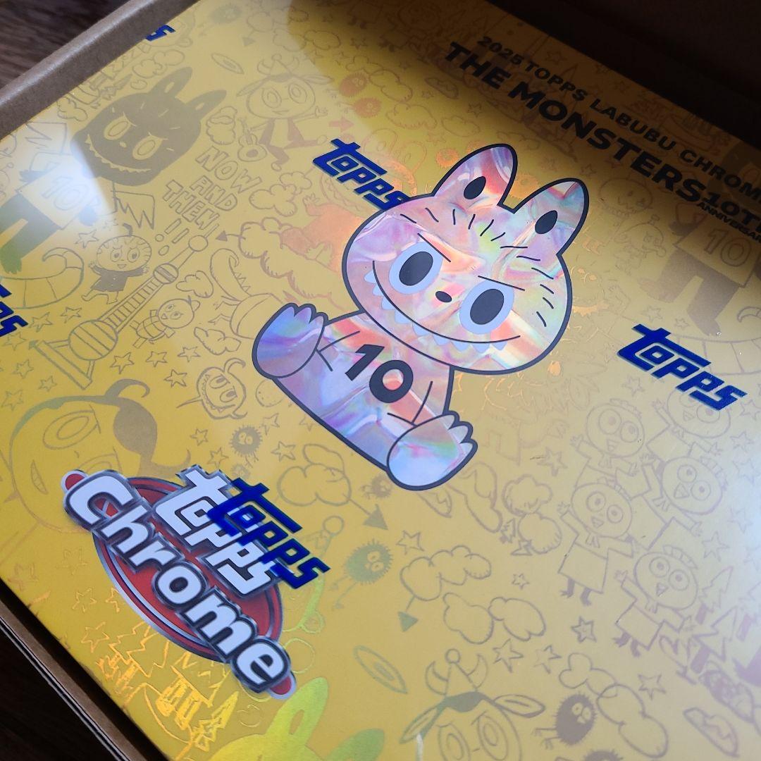 Topps Chrome 10周年記念ボックス ラブブ カード