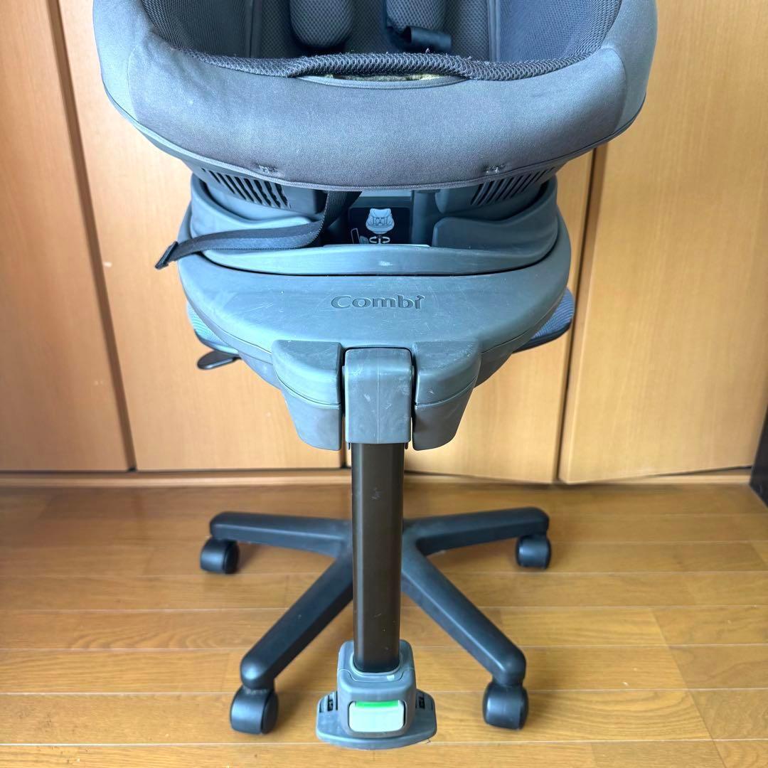 【美品】コンビ The Ｓ Air ISOFIX ZB-690 チャイルドシート