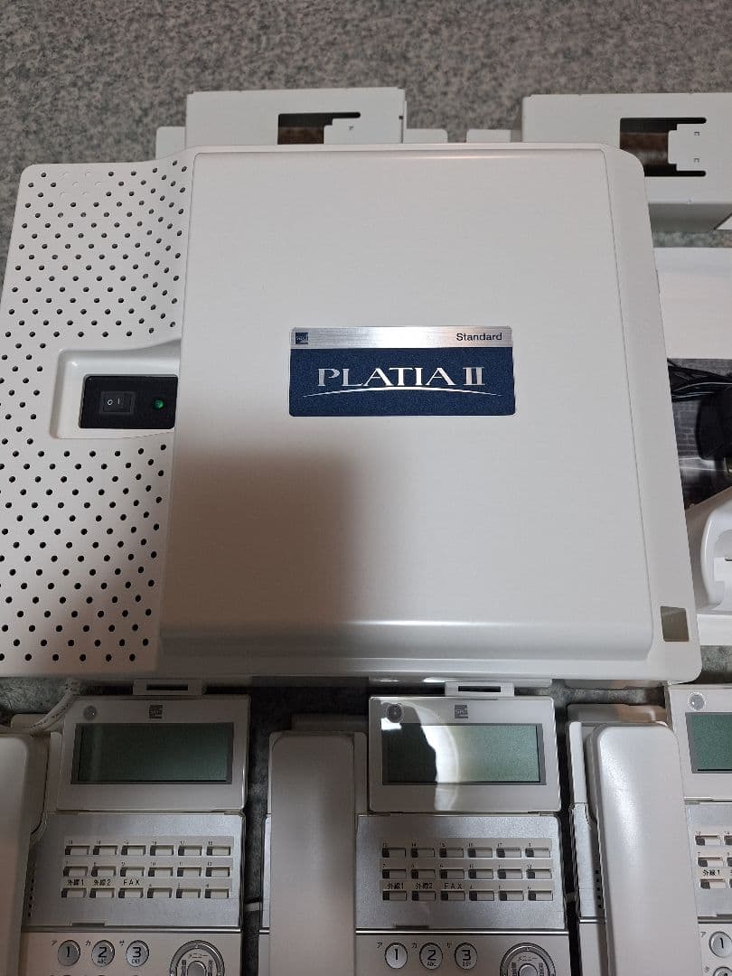 サクサ SAXA PLATIAII Std 電話機セット