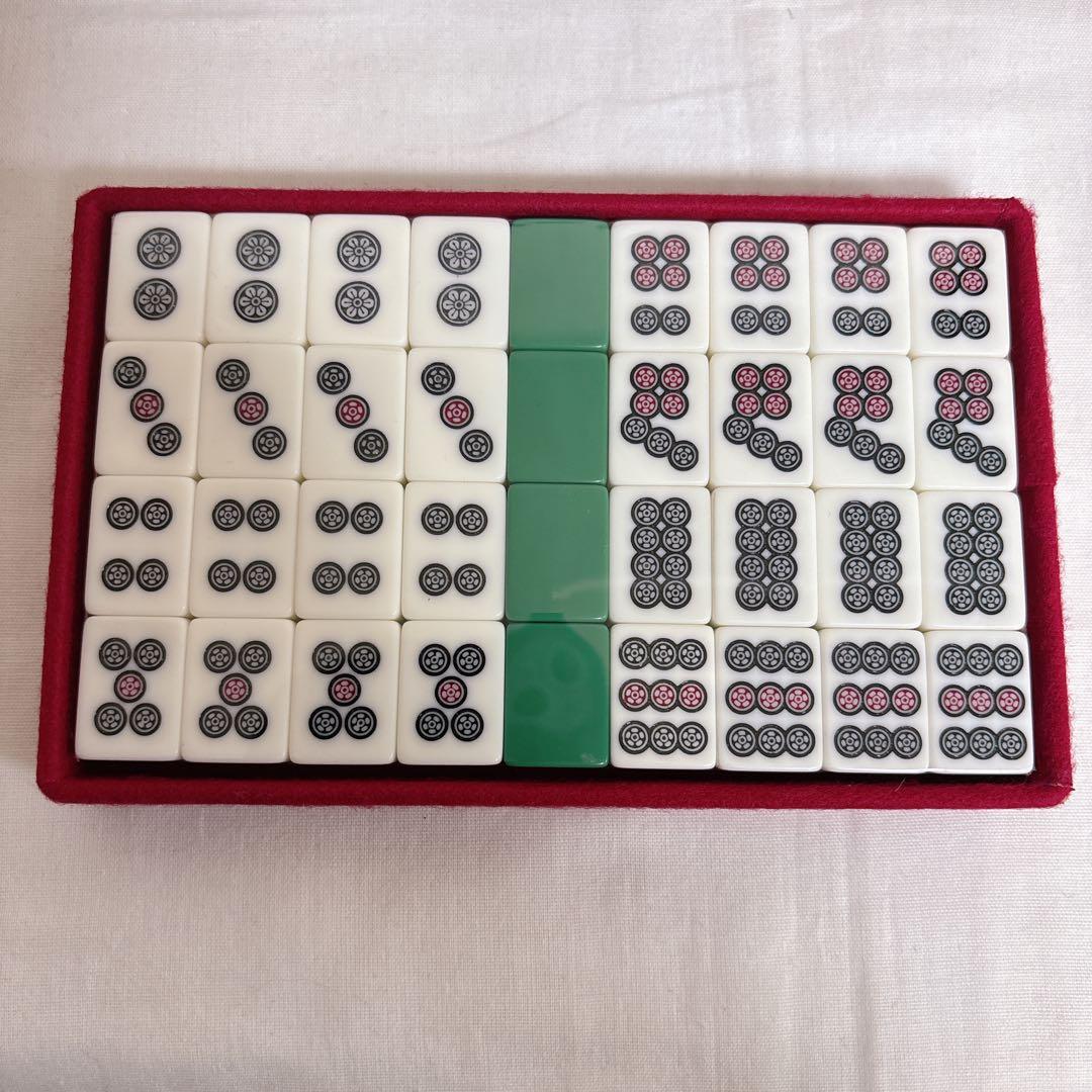 ◆未使用◆キングバード高級麻雀 ダイヤ牌 背緑