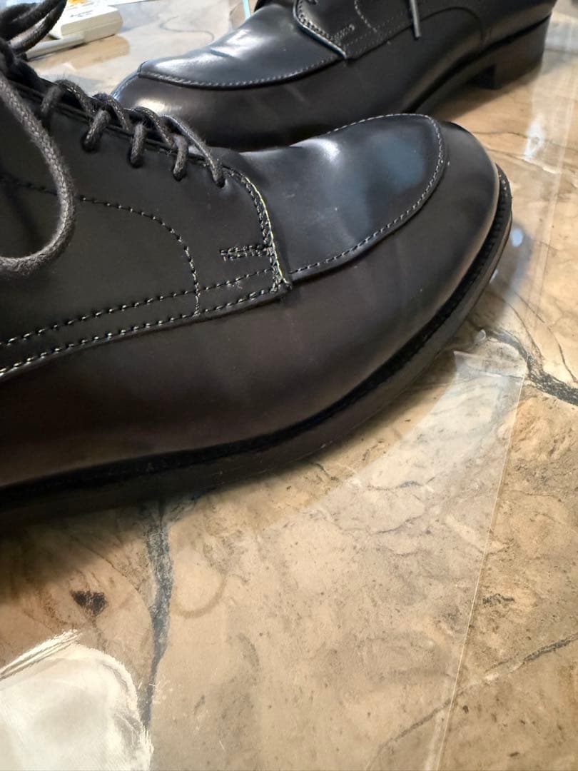 Alden ブラック ドレスシューズ　Vチップ　コードヴァン