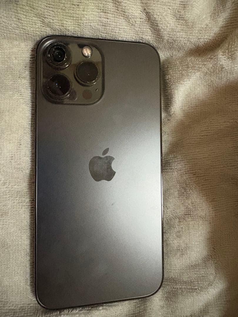 iPhone13ProMax あゆみ様専用 あゆみ様専用iPhone13promax本体➕シール