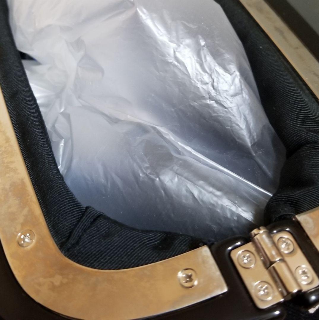 CHANEL ミニバッグ クルーズライン 鏡チャーム付き